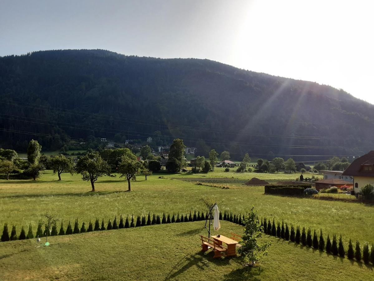 Apartment - Ferienwohnung 2 Treffen Am Ossiachersee 외부 사진